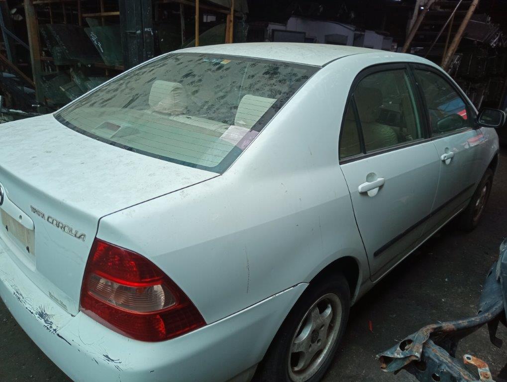  Toyota COROLLA 2002    EN DESARME